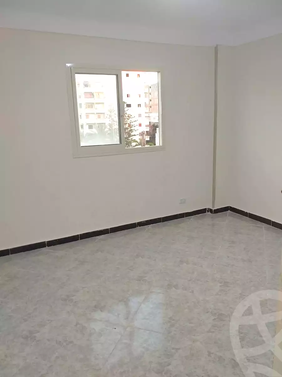 https://aqarmap.com.eg/en/listing/7040266-for-sale-alexandria-al-agamy