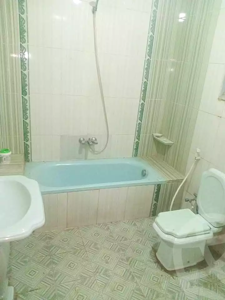 https://aqarmap.com.eg/en/listing/7040602-for-rent-cairo-el-zaytun-hlmy-lzytwn-shr-ly-bsh
