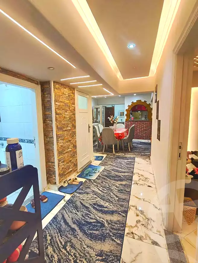 https://aqarmap.com.eg/ar/listing/7041072-for-sale-alexandria-el-asafra-l-sfr-bhry