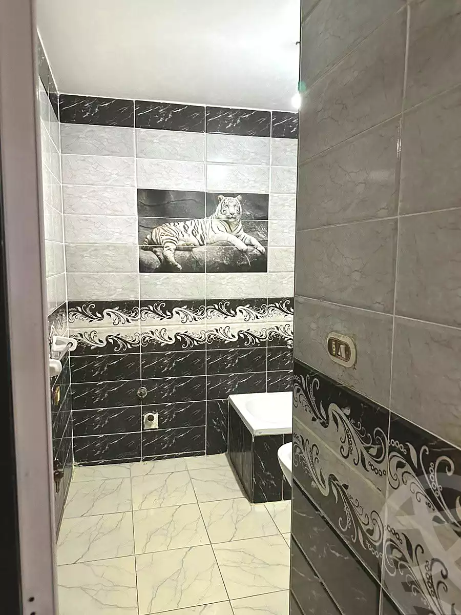 https://aqarmap.com.eg/ar/listing/7041312-for-sale-alexandria-al-agamy-el-hanouvel-al-asdakaa-st