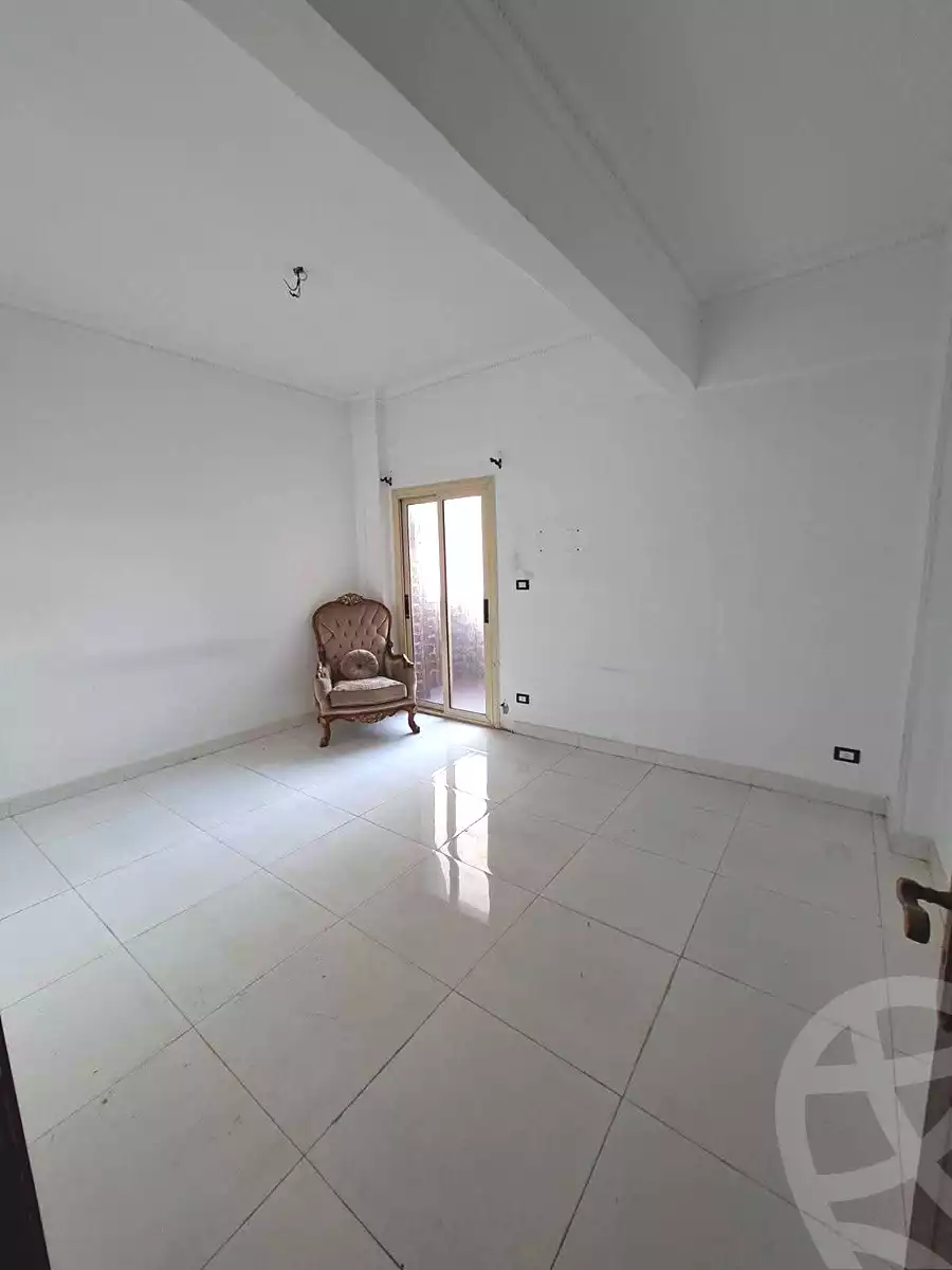 https://aqarmap.com.eg/ar/listing/7041341-for-sale-alexandria-camp-cesar