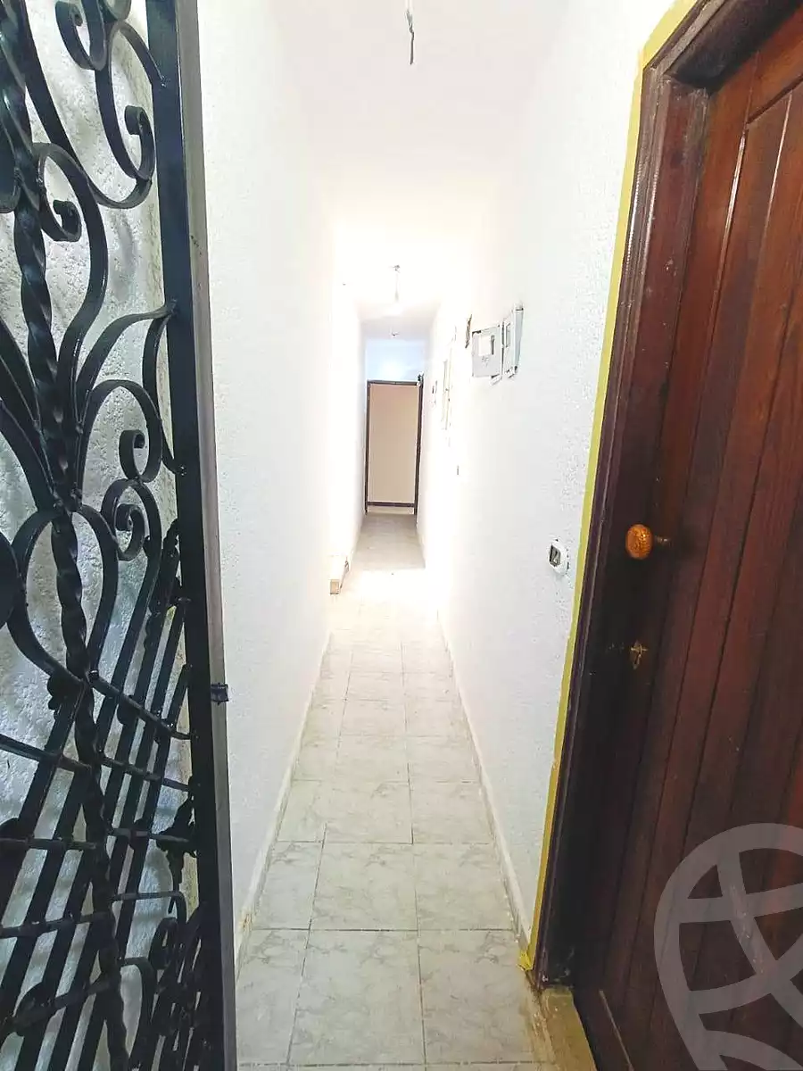 https://aqarmap.com.eg/ar/listing/7041376-for-sale-alexandria-al-agamy-shataa-el-nakheel-street-10
