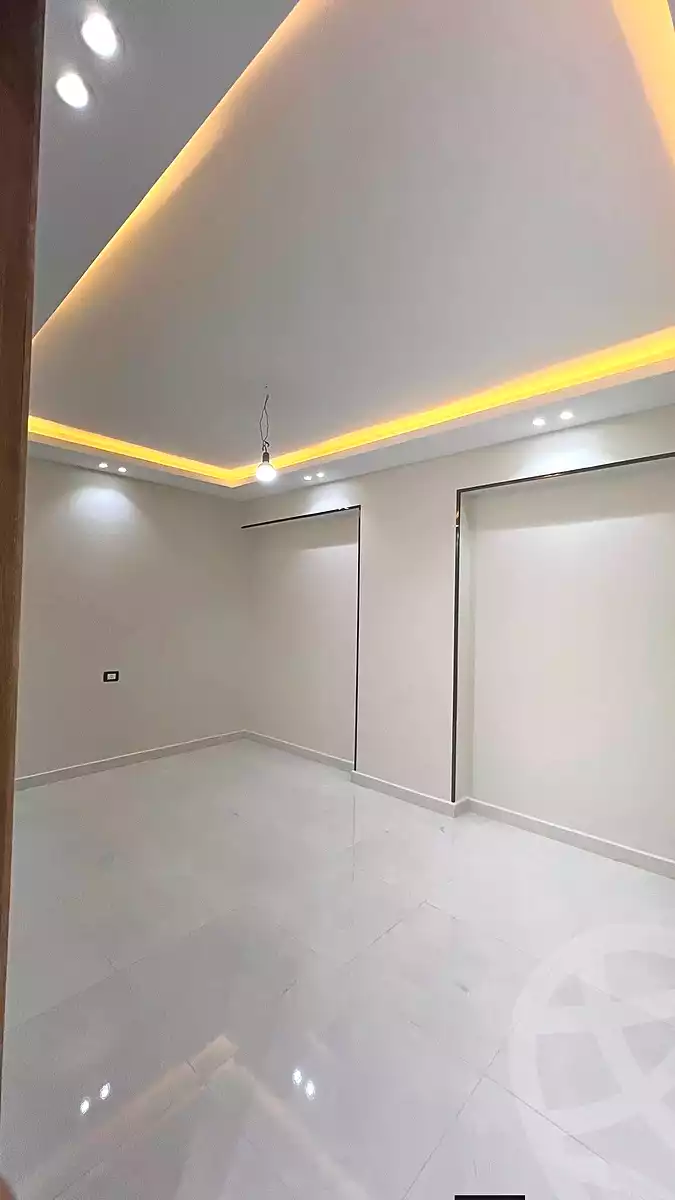 https://aqarmap.com.eg/ar/listing/7041414-for-sale-cairo-faisal-el-maryotyah-town-valley-compound-sakan