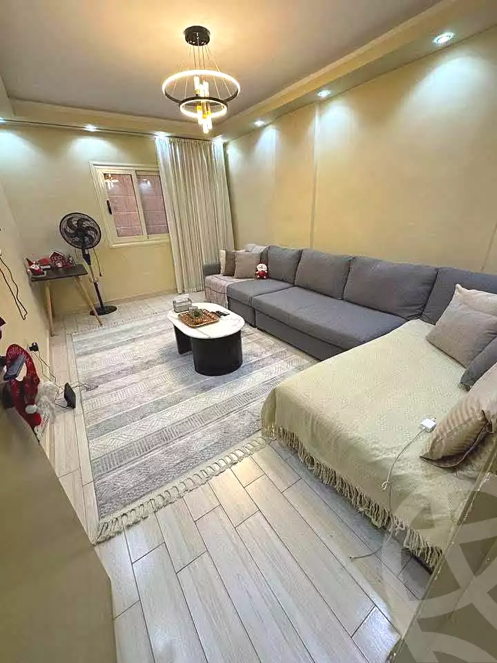 https://aqarmap.com.eg/ar/listing/7041243-for-sale-cairo-ain-shams-ahmed-esmat-st