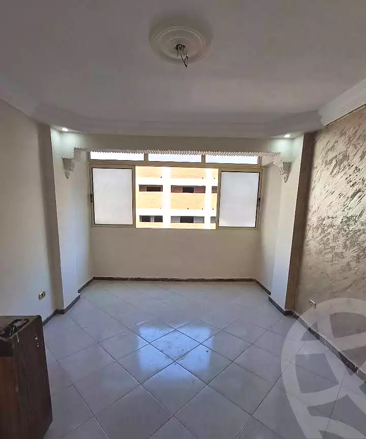 https://aqarmap.com.eg/ar/listing/7041562-for-sale-alexandria-lsywf-el-falki