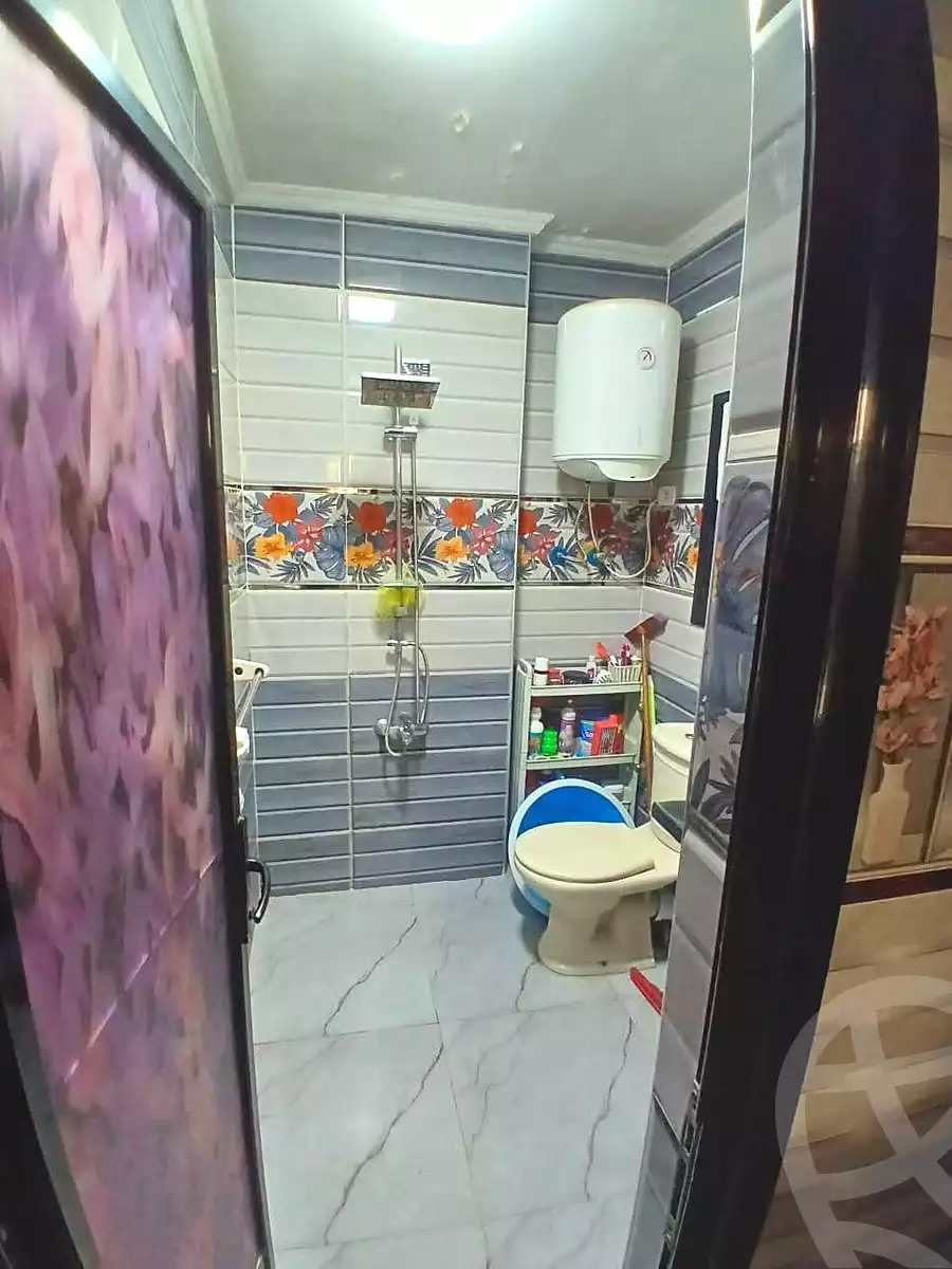 https://aqarmap.com.eg/ar/listing/7041619-for-sale-alexandria-moharram-bey-kanal-al-mahmoudeya-al-bahri-st