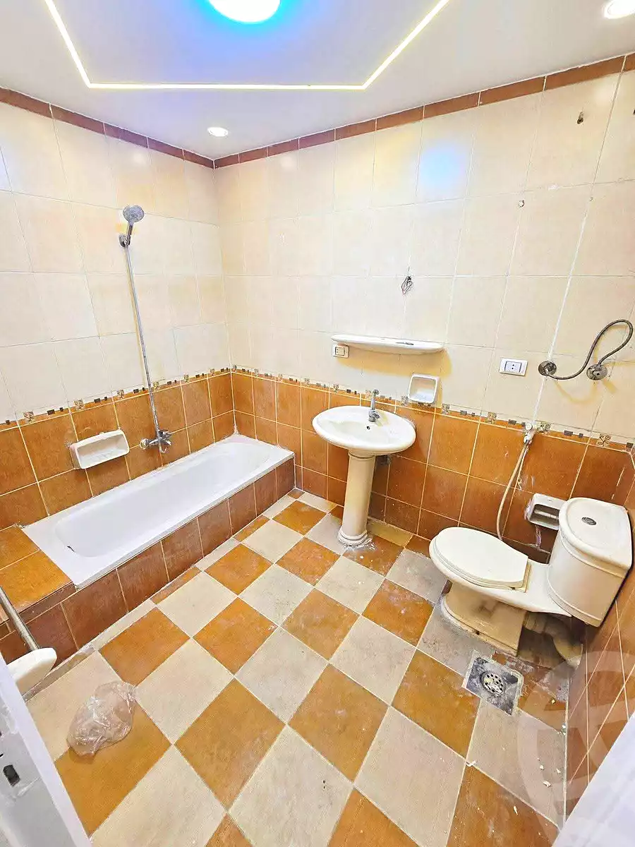 https://aqarmap.com.eg/ar/listing/7041756-for-sale-alexandria-miami