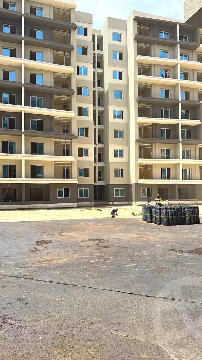 https://aqarmap.com.eg/ar/listing/7041809-for-sale-cairo-new-administrative-capital-r7-la-capitale