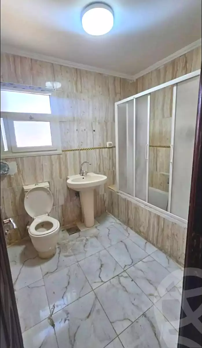 https://aqarmap.com.eg/ar/listing/7041921-for-rent-alexandria-zezenia