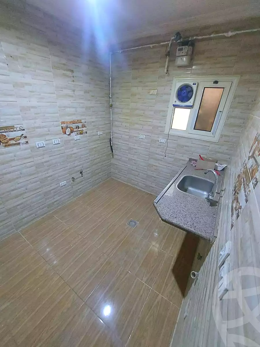 https://aqarmap.com.eg/en/listing/7041946-for-sale-cairo-helwan-helwan-el-sharkeya-ismael-kamel-st