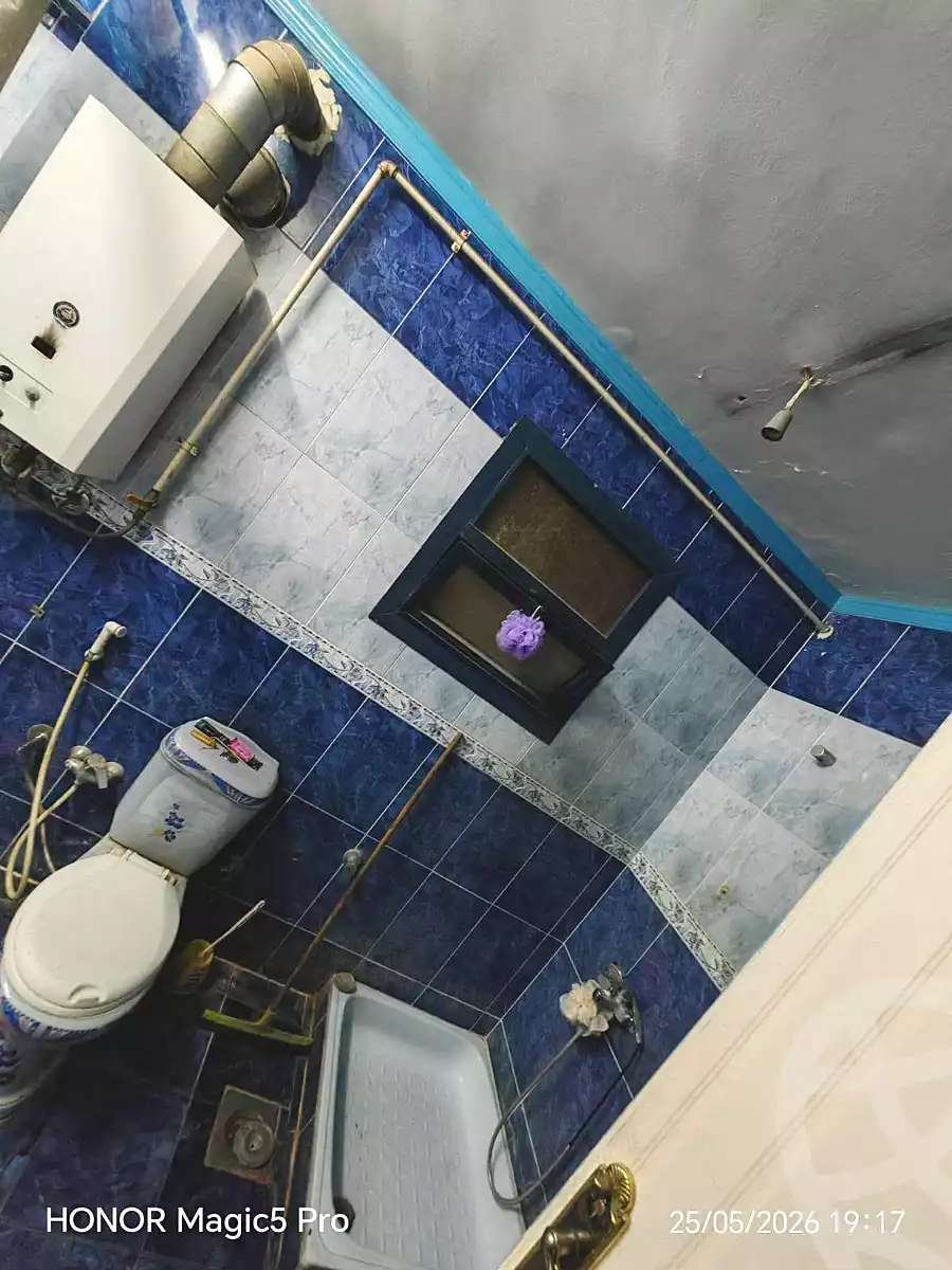 https://aqarmap.com.eg/ar/listing/7042032-for-sale-cairo-helwan-helwan-el-sharkeya-borhan-st