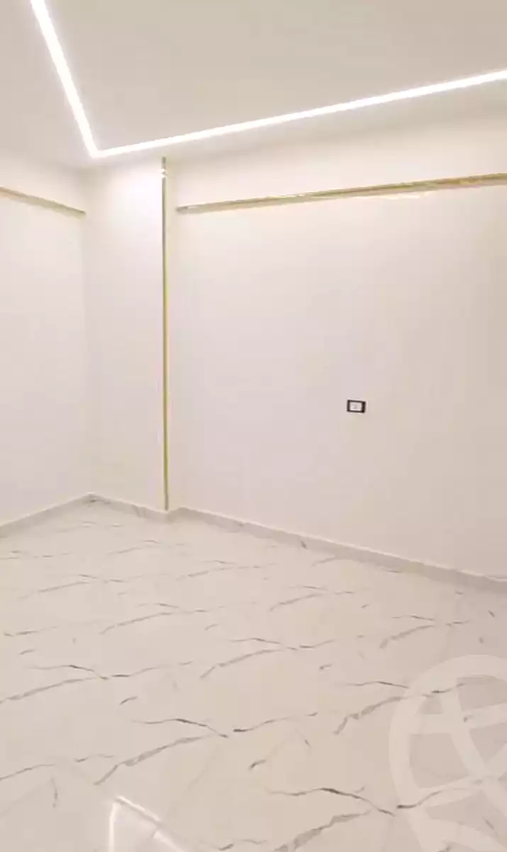https://aqarmap.com.eg/ar/listing/7042035-for-sale-cairo-nozha-2-el-khamseen-st