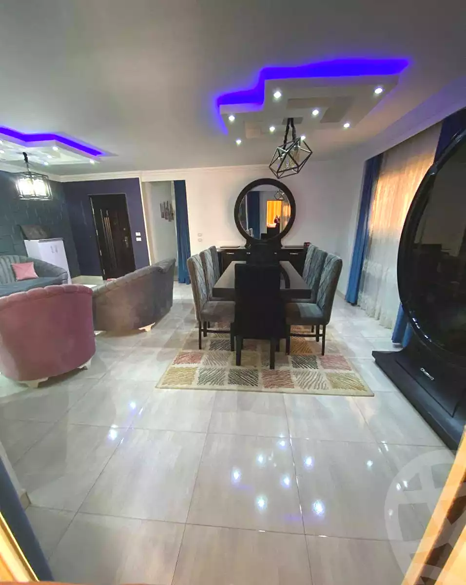 https://aqarmap.com.eg/en/listing/7042340-for-sale-cairo-helwan-hadayek-helwan-nile-corniche-st