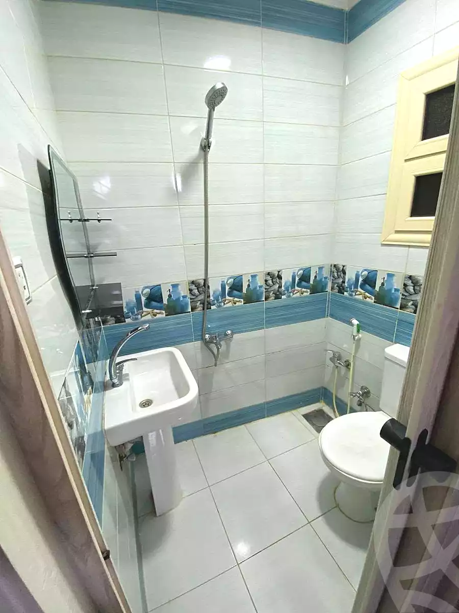 https://aqarmap.com.eg/en/listing/7042340-for-sale-cairo-helwan-hadayek-helwan-nile-corniche-st