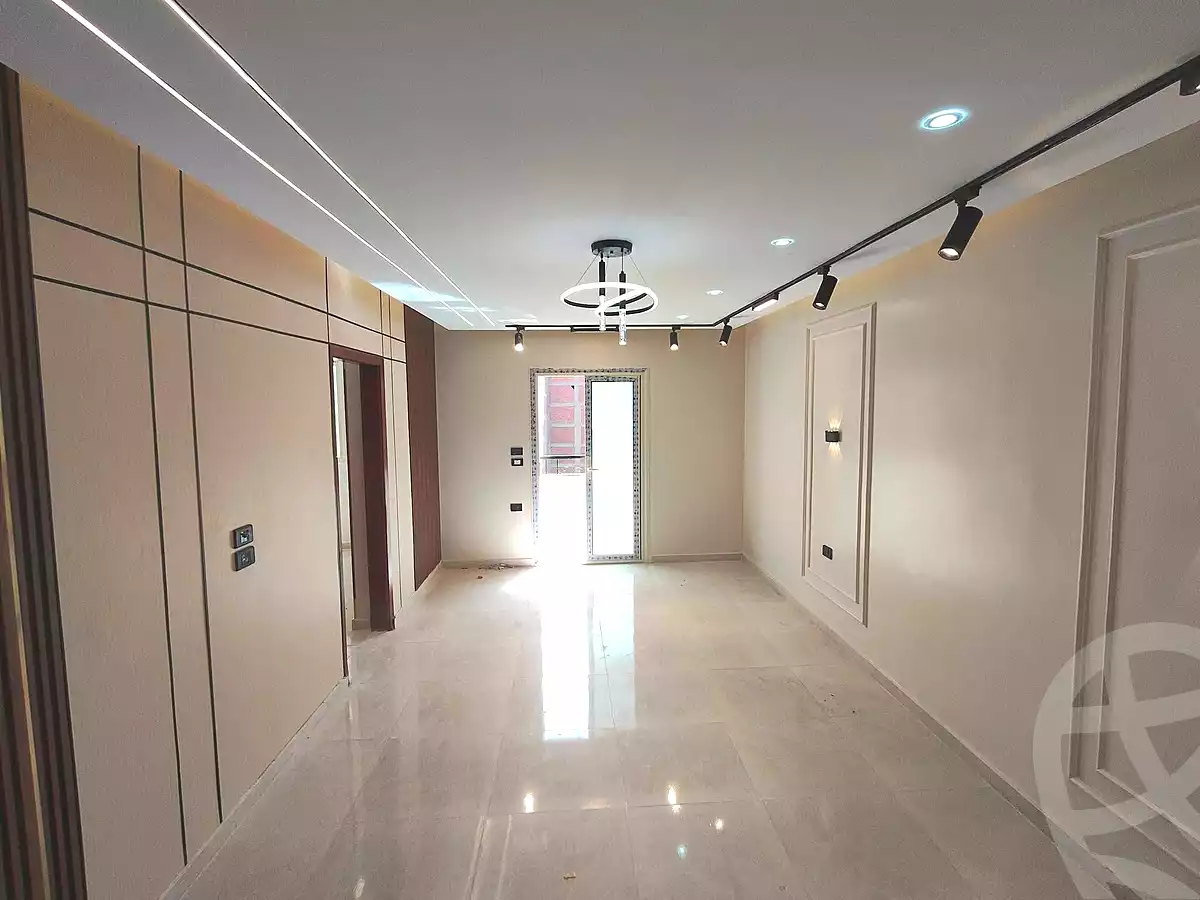 https://aqarmap.com.eg/ar/listing/7042381-for-sale-cairo-elnozha-Streettt-27