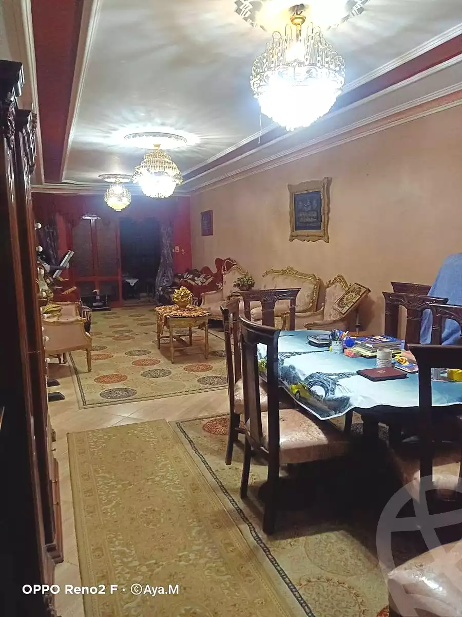 https://aqarmap.com.eg/ar/listing/7042408-for-sale-cairo-helwan-helwan-el-sharkeya-mostafa-safwat-st