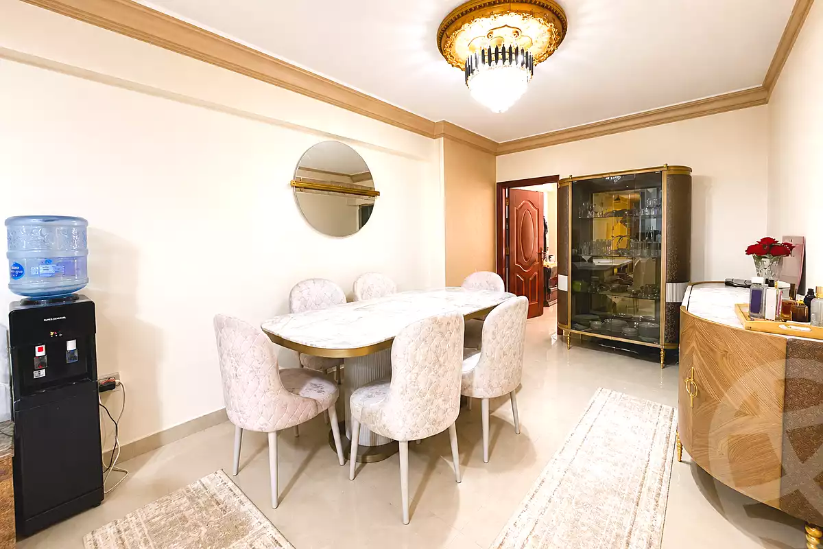 https://aqarmap.com.eg/ar/listing/7042738-for-sale-alexandria-camp-cesar-port-said-street
