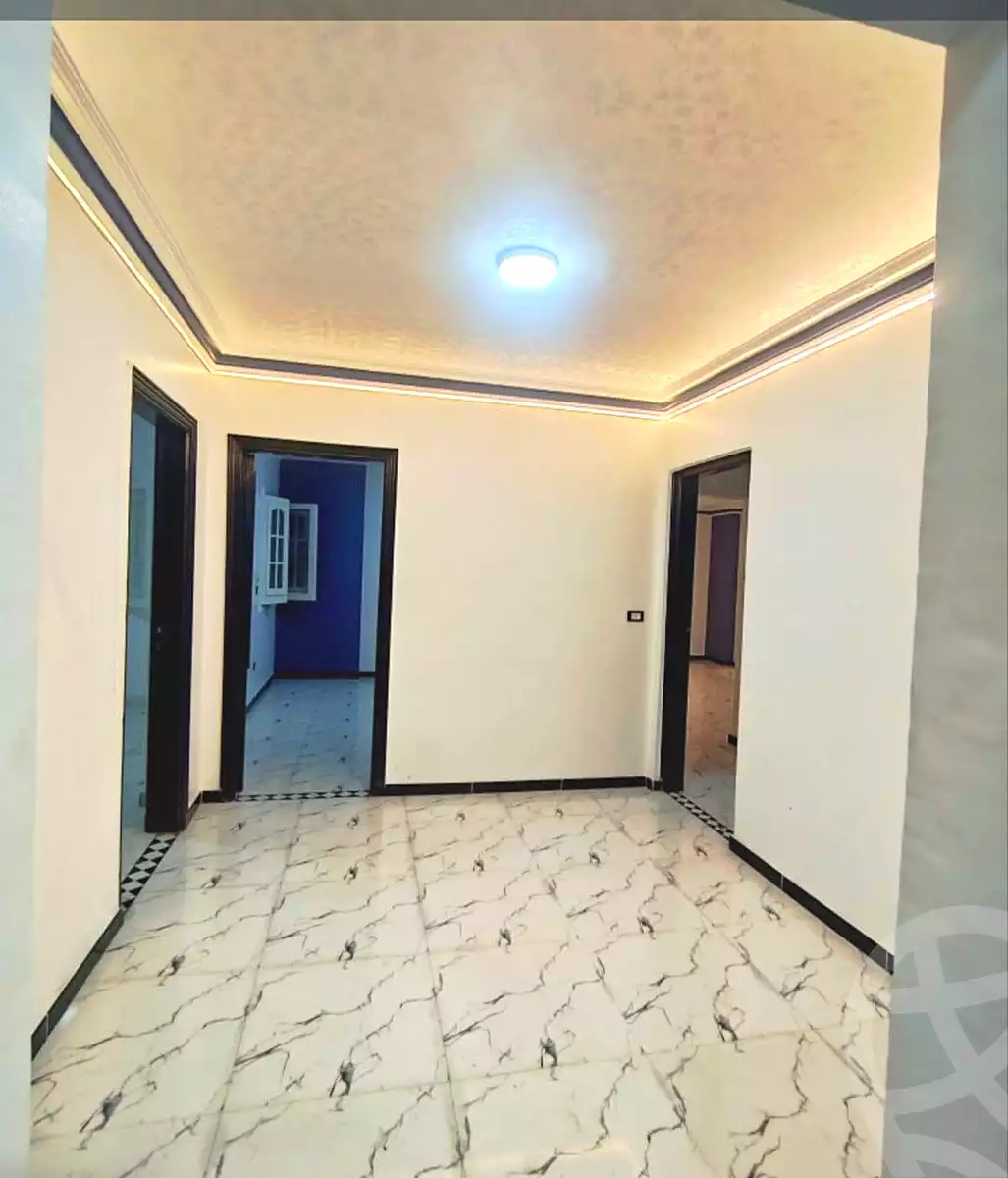 https://aqarmap.com.eg/en/listing/7042608-for-sale-cairo-helwan-helwan-el-sharkeya-thabit-basha-st
