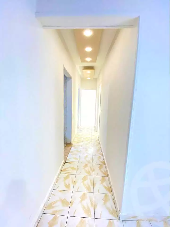 https://aqarmap.com.eg/ar/listing/7042437-for-rent-alexandria-al-agamy-lbytsh-ibrahim-othman-st