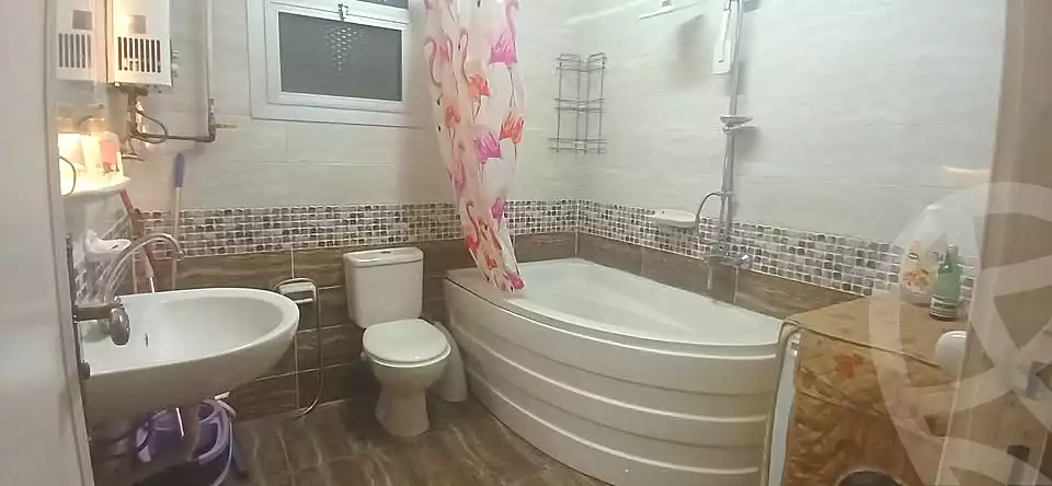https://aqarmap.com.eg/ar/listing/7042431-for-sale-cairo-hadayek-el-koba-saraya-el-kobba