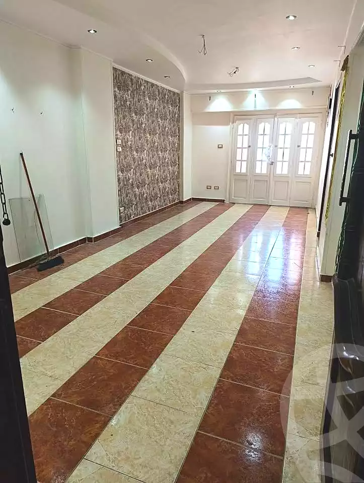 https://aqarmap.com.eg/ar/listing/7042406-for-sale-alexandria-el-asafra-l-sfr-qbly
