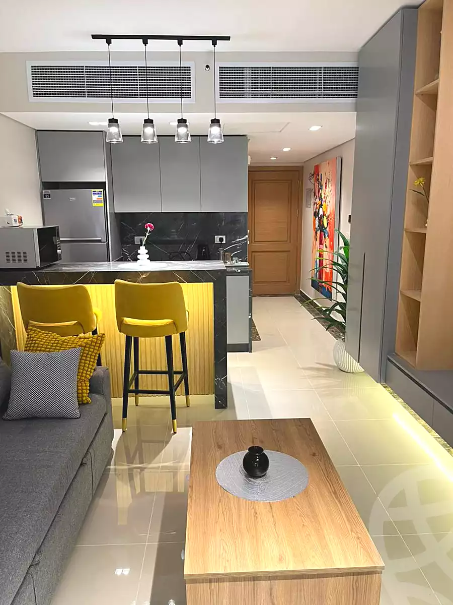 https://aqarmap.com.eg/ar/listing/7042946-for-rent-cairo-new-cairo-compounds-nyoum-nyw-kyrw