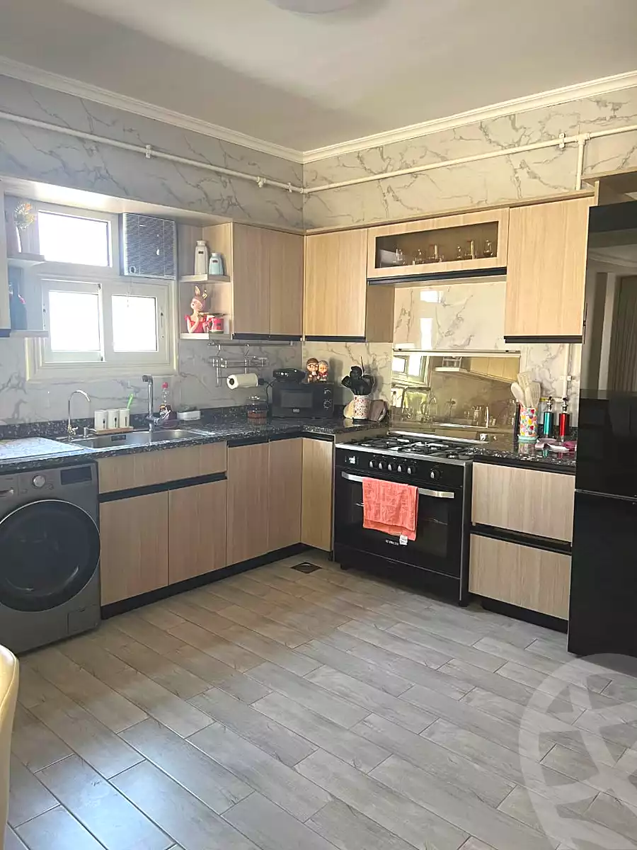 https://aqarmap.com.eg/ar/listing/7042960-for-sale-cairo-new-cairo-el-ahyaa-second-neighborhood-street-26