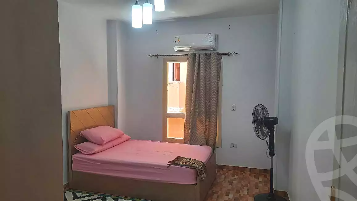 https://aqarmap.com.eg/ar/listing/7043015-for-rent-cairo-new-cairo-south-investors-mohammed-nagib-axis-st