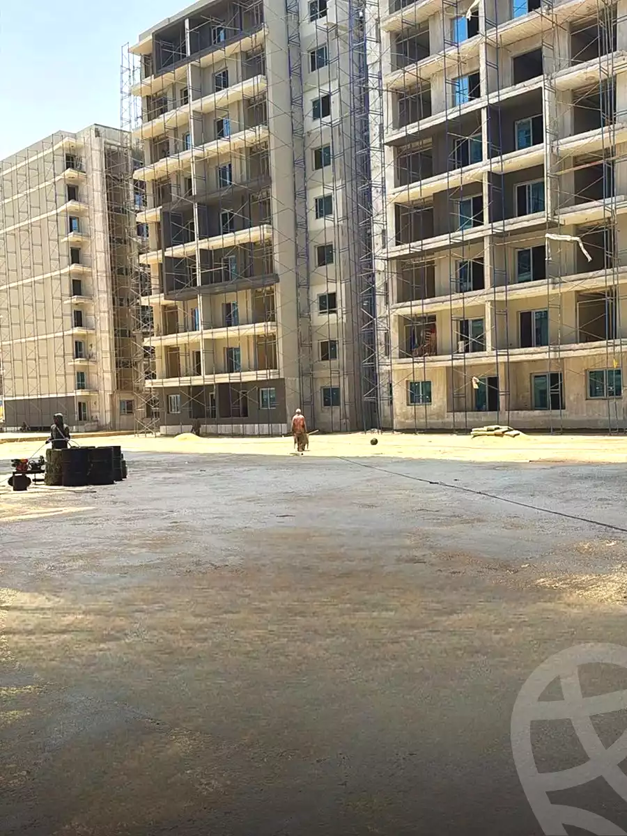 https://aqarmap.com.eg/ar/listing/7043058-for-sale-cairo-new-administrative-capital-r7-la-capitale