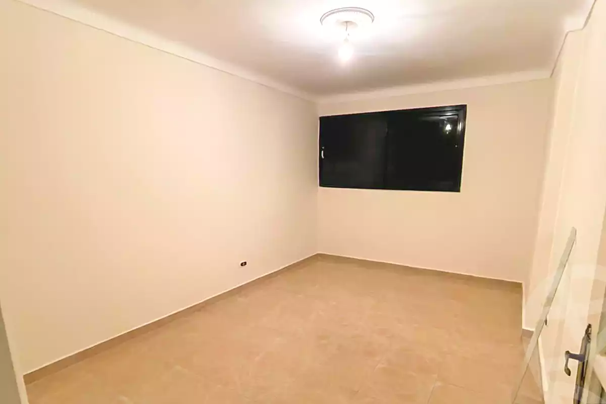 https://aqarmap.com.eg/ar/listing/7043412-for-sale-alexandria-miami-iskandar-ibrahim-st