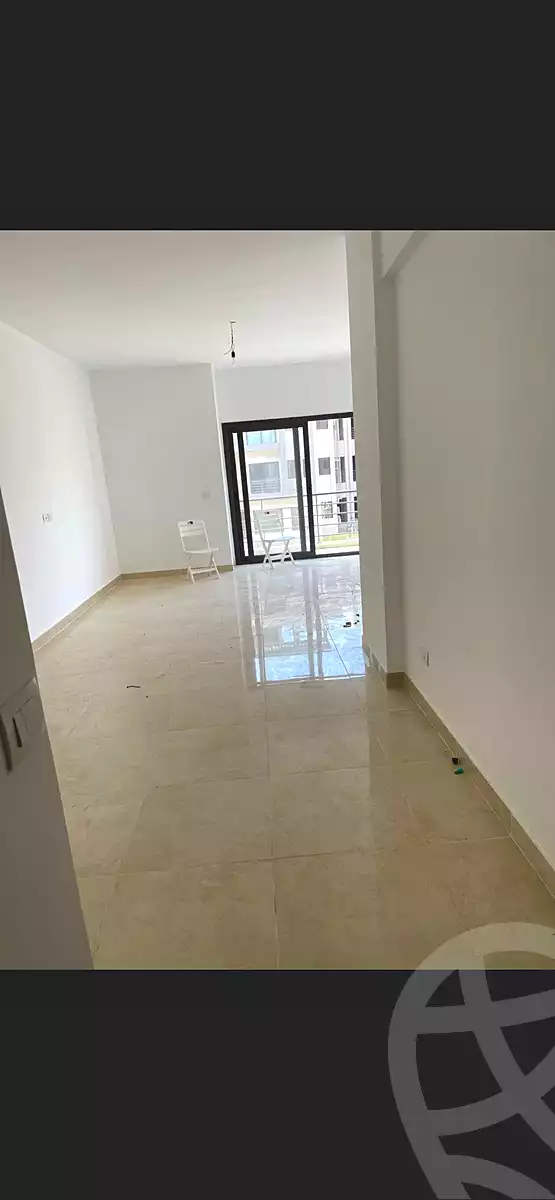 https://aqarmap.com.eg/ar/listing/7043435-for-rent-cairo-new-cairo-compounds-fifth-square