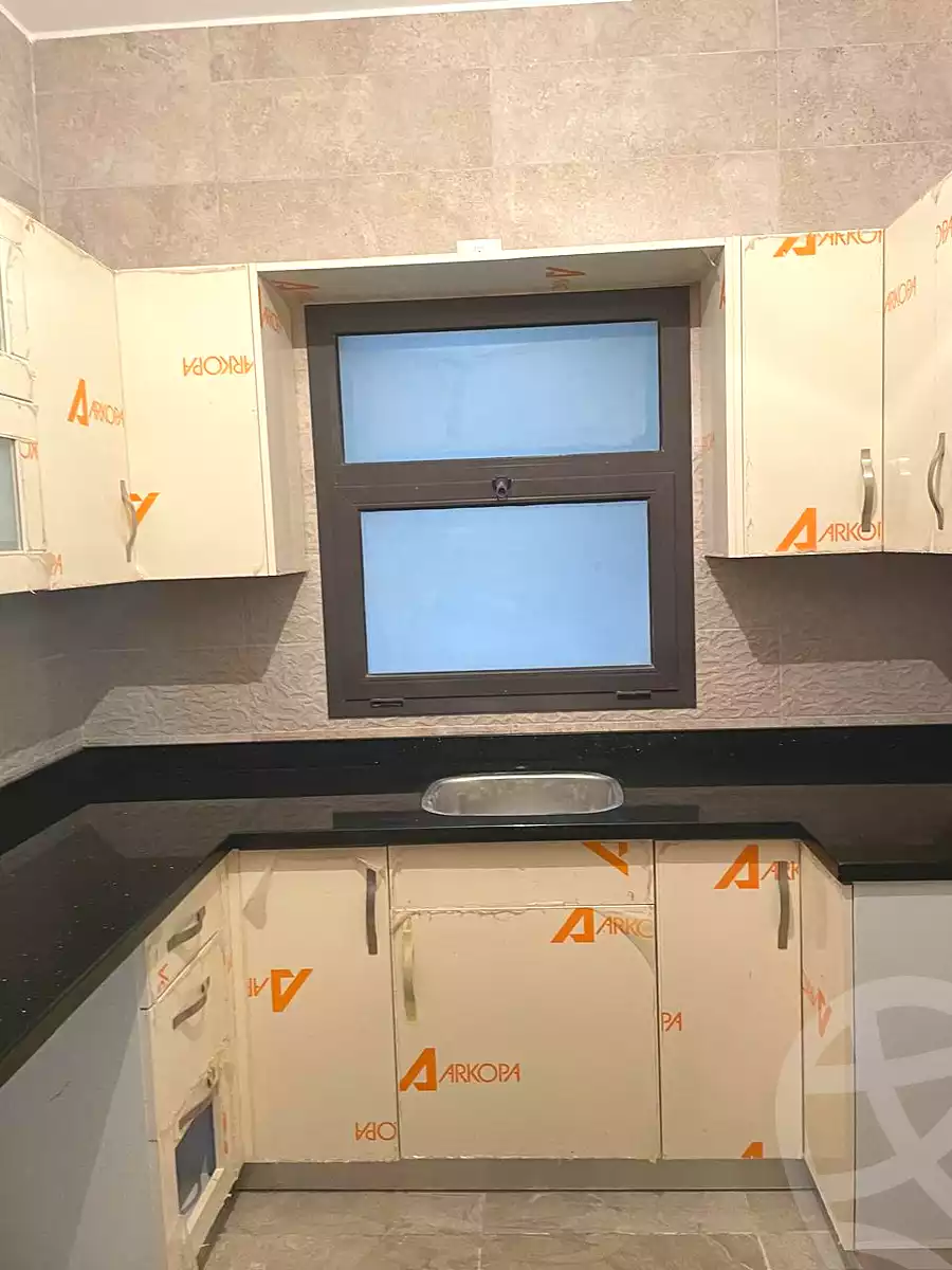 https://aqarmap.com.eg/ar/listing/7043435-for-rent-cairo-new-cairo-compounds-fifth-square