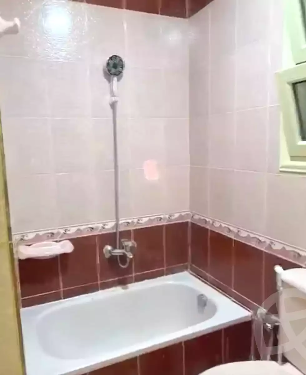 https://aqarmap.com.eg/ar/listing/7043484-for-sale-cairo-ain-shams-ain-shams-el-sharkia-gergis-hanna-st
