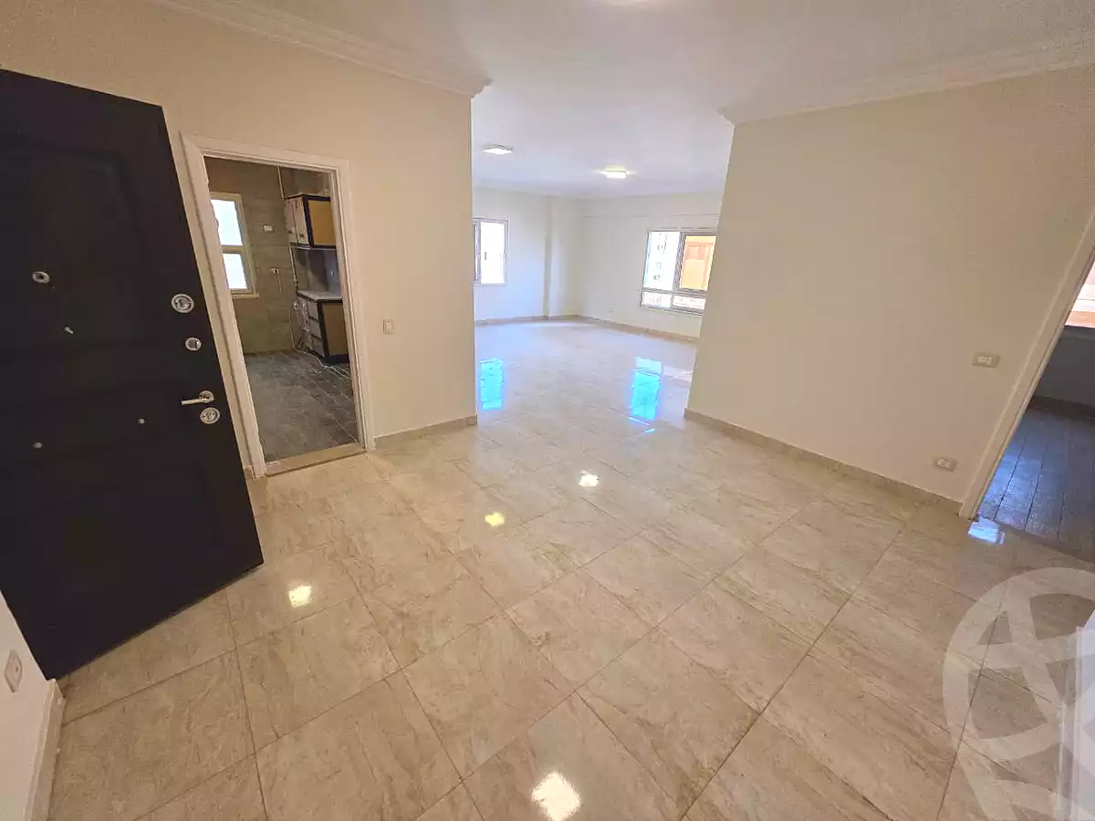 https://aqarmap.com.eg/ar/listing/7043563-for-rent-cairo-new-cairo-compounds-family-city
