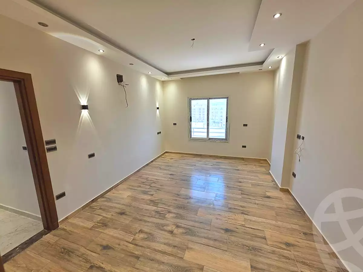 https://aqarmap.com.eg/ar/listing/7043576-for-rent-cairo-new-cairo-el-lotus-lotus-north-lmntq-lwl-llwts-lshmly