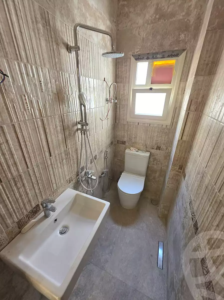 https://aqarmap.com.eg/ar/listing/7043576-for-rent-cairo-new-cairo-el-lotus-lotus-north-lmntq-lwl-llwts-lshmly