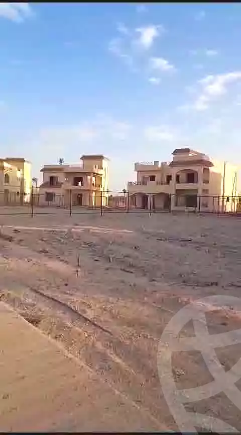 https://aqarmap.com.eg/ar/listing/7043638-for-sale-cairo-el-sheikh-zayed-city-lshykh-zyd-ljdyd-golf-el-solimanya