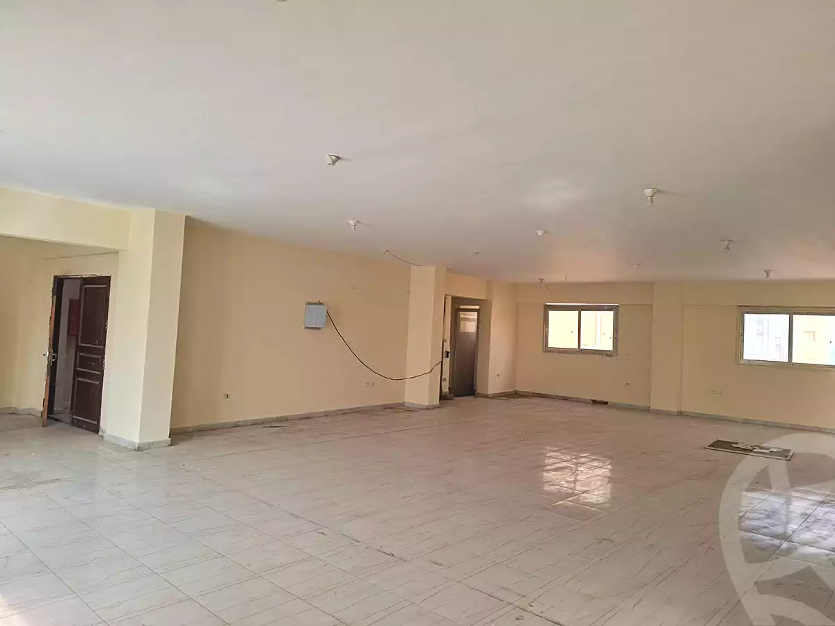 https://aqarmap.com.eg/ar/listing/7043640-for-rent-cairo-new-cairo-el-maantiqah-el-sinaiyyah