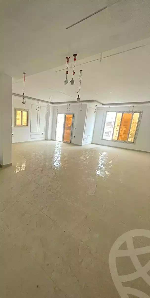 https://aqarmap.com.eg/ar/listing/7043815-for-sale-cairo-el-shorouk-lhy-lwl-shrq-neighborhood-1
