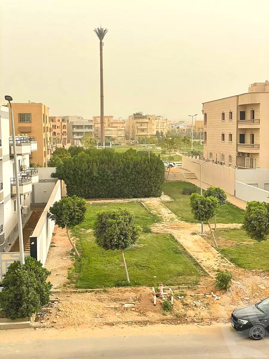 https://aqarmap.com.eg/ar/listing/7043815-for-sale-cairo-el-shorouk-lhy-lwl-shrq-neighborhood-1