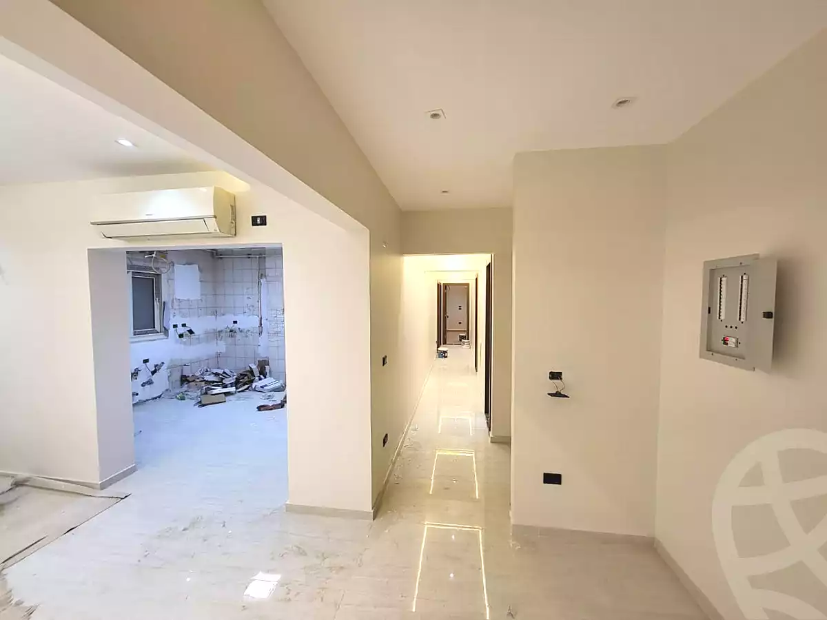 https://aqarmap.com.eg/ar/listing/7043813-for-sale-cairo-heliopolis-abdel-hamid-badawi