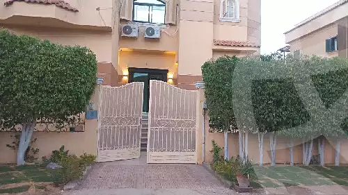 https://aqarmap.com.eg/ar/listing/7002996-for-sale-cairo-el-sheikh-zayed-city-compounds-hyper-one