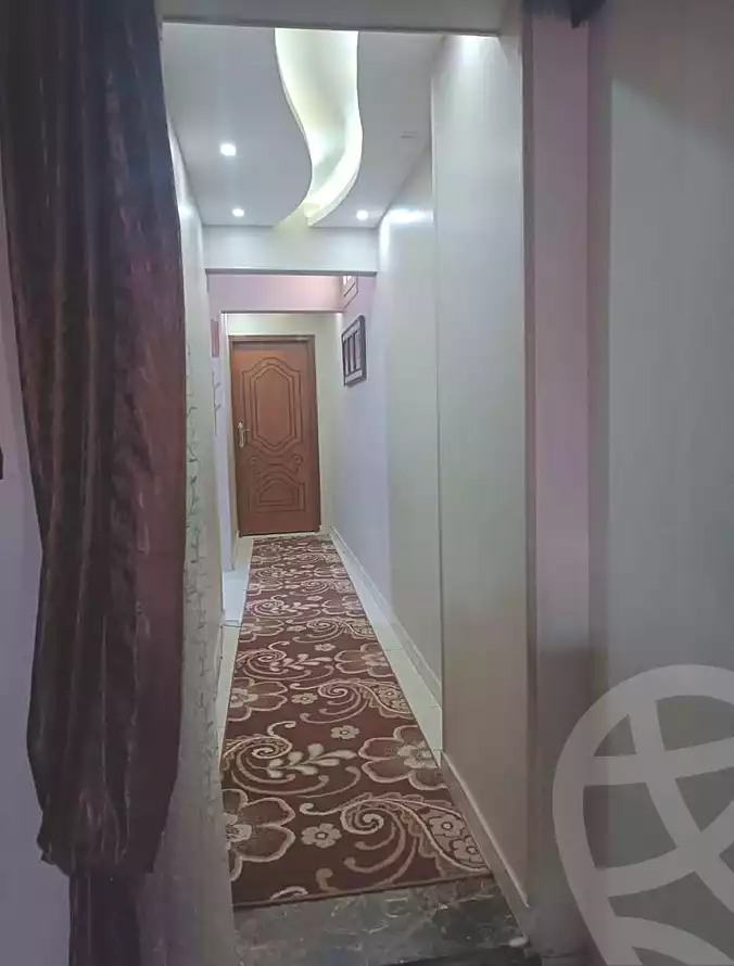 https://aqarmap.com.eg/ar/listing/7044123-for-sale-cairo-helwan-helwan-el-sharkeya-zaki-hawas-st