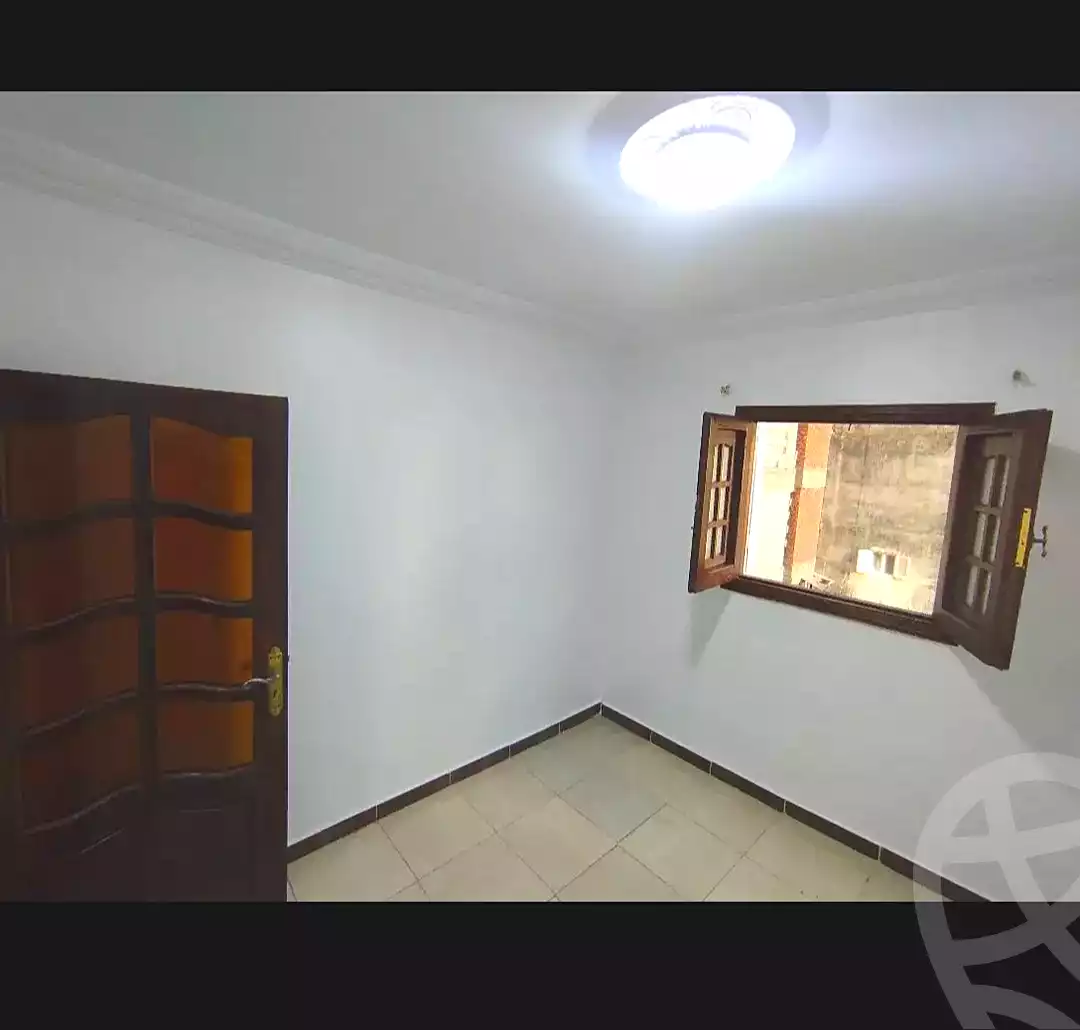 https://aqarmap.com.eg/en/listing/7044456-for-sale-alexandria-sydy-bshr-sydy-bshr-bhry
