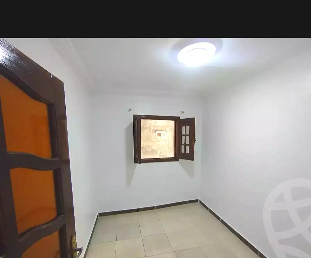 https://aqarmap.com.eg/en/listing/7044456-for-sale-alexandria-sydy-bshr-sydy-bshr-bhry