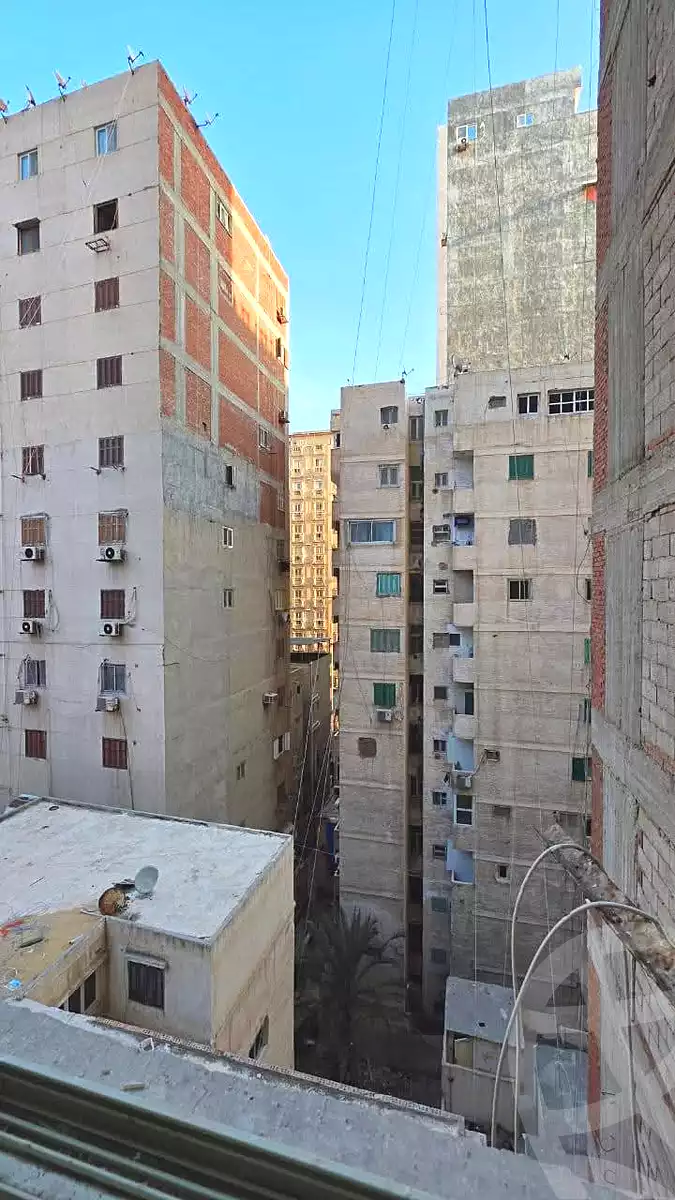https://aqarmap.com.eg/ar/listing/7044535-for-sale-alexandria-el-mandara-tryq-ljysh