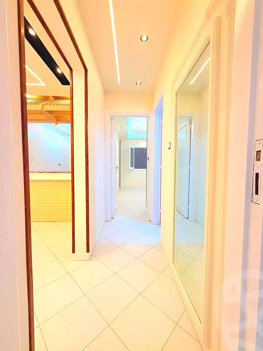 https://aqarmap.com.eg/en/listing/7044537-for-sale-alexandria-al-agamy