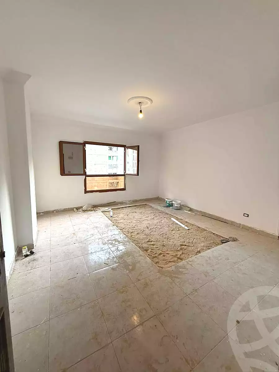 https://aqarmap.com.eg/ar/listing/7042758-for-sale-alexandria-sydy-bshr-sydy-bshr-bhry-gamal-abd-el-nasir-st