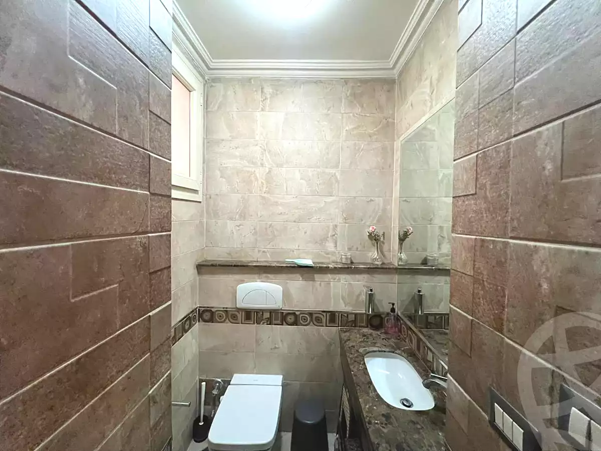 https://aqarmap.com.eg/en/listing/7044925-for-sale-cairo-el-mohandesen-shareaa-sorya
