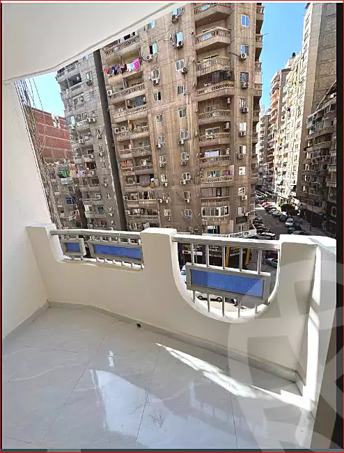 https://aqarmap.com.eg/ar/listing/7044924-for-sale-alexandria-sydy-bshr-sydy-bshr-bhry-shr-mhmwd-l-yswy